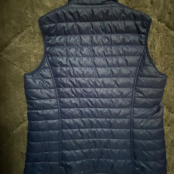 Women’s blue sleeveless padded vest Atlas for women - Picture 2 of 7